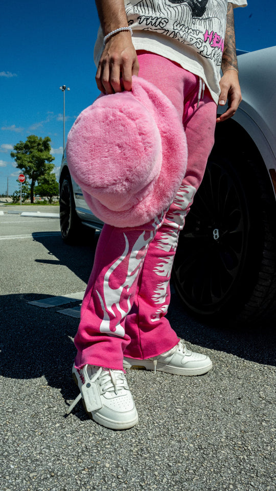 PINK FLARED SWEATPANTS